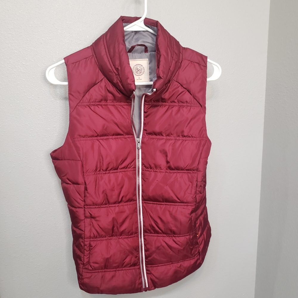 SO maroon vest